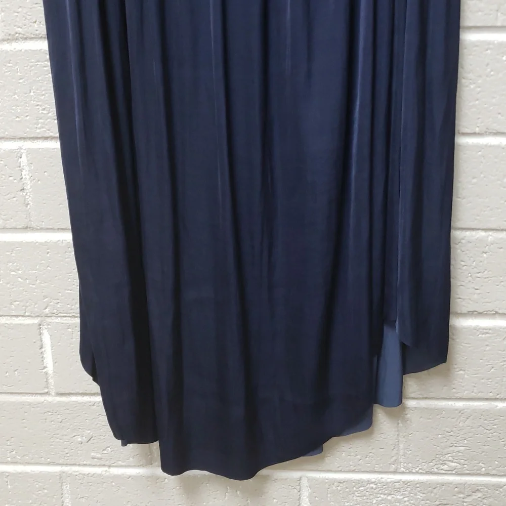 Elegant Navy Blue Women's Skirt - Picture 3 of 4